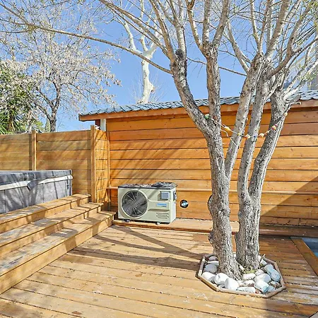 Maison Avec Piscine Et Jacuzzi Proche Des Plages Villa *